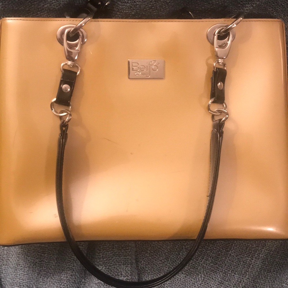 Beijo purse fair condition